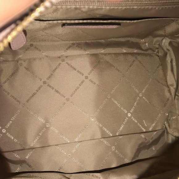 Michael Kors Purse - Picture 7 of 12